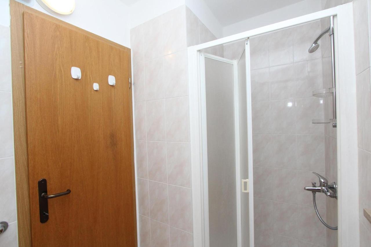 Apartment Amabile Rovigno Esterno foto