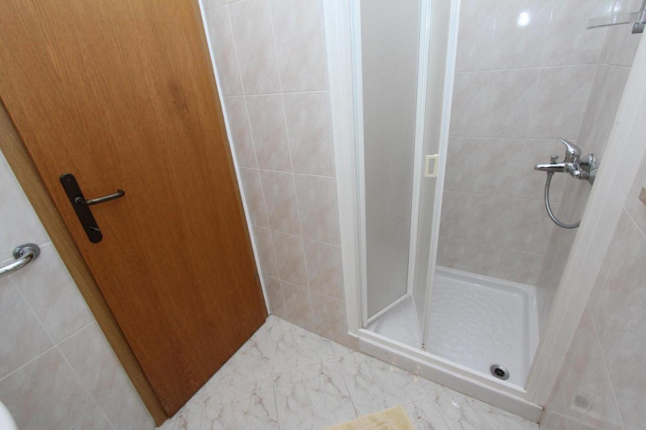 Apartment Amabile Rovigno Esterno foto